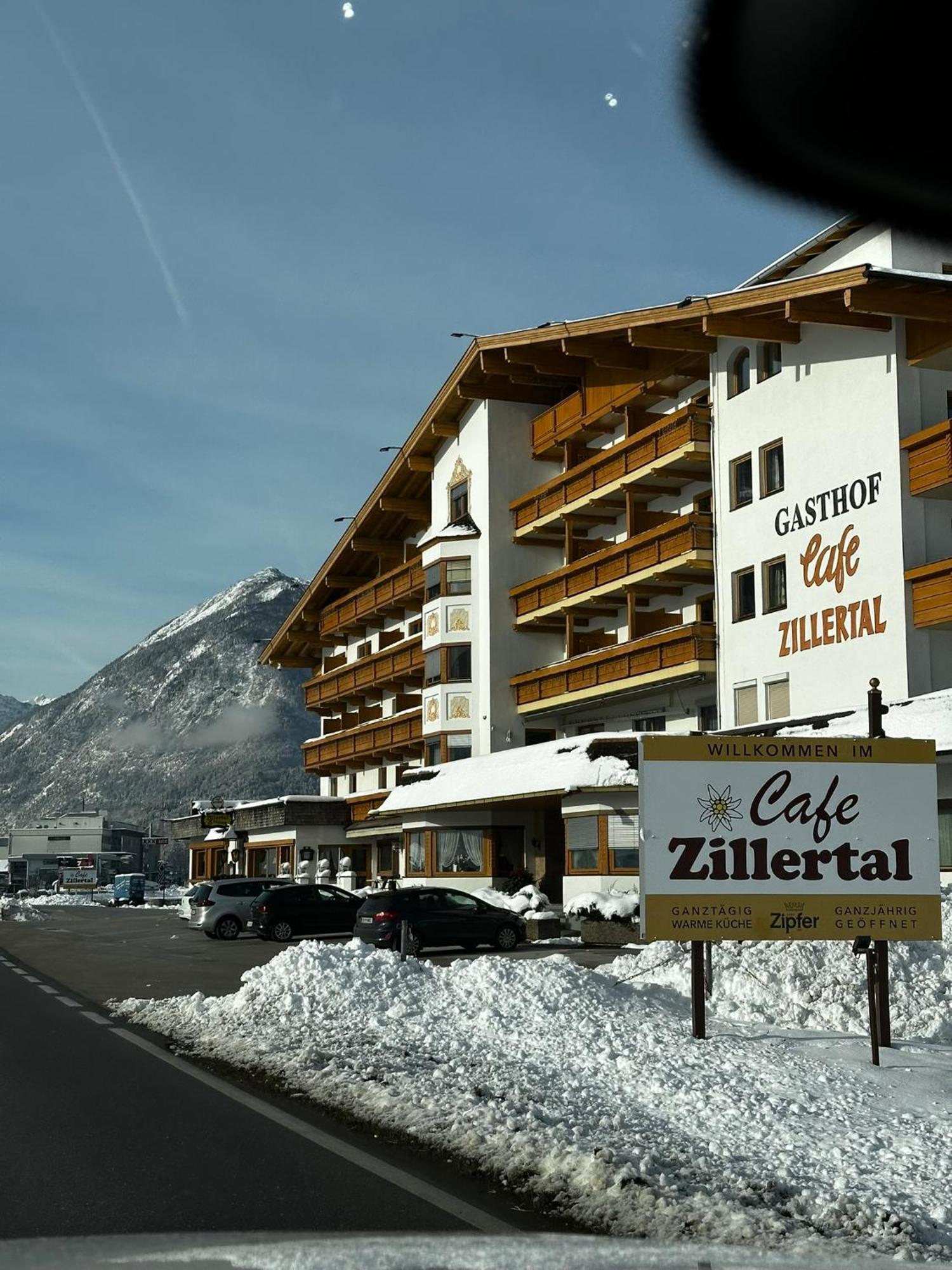 Hotel Cafe-Zillertal Strass im Zillertal Εξωτερικό φωτογραφία